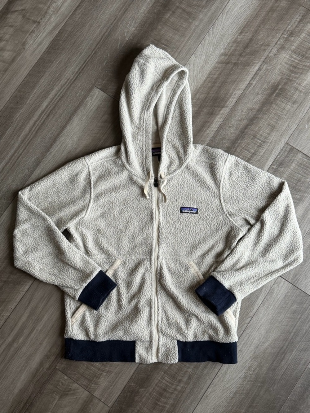 Patagonia Shearling Hoodie Womens S Navy Beige Pile Fleece Jacket Full Zip